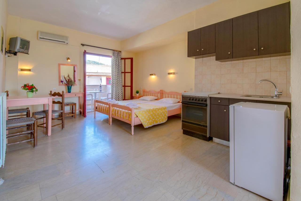 Bella Grecia And By Hotelius Appartement